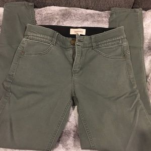Green skinny pants